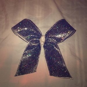 Holographic cheer bow